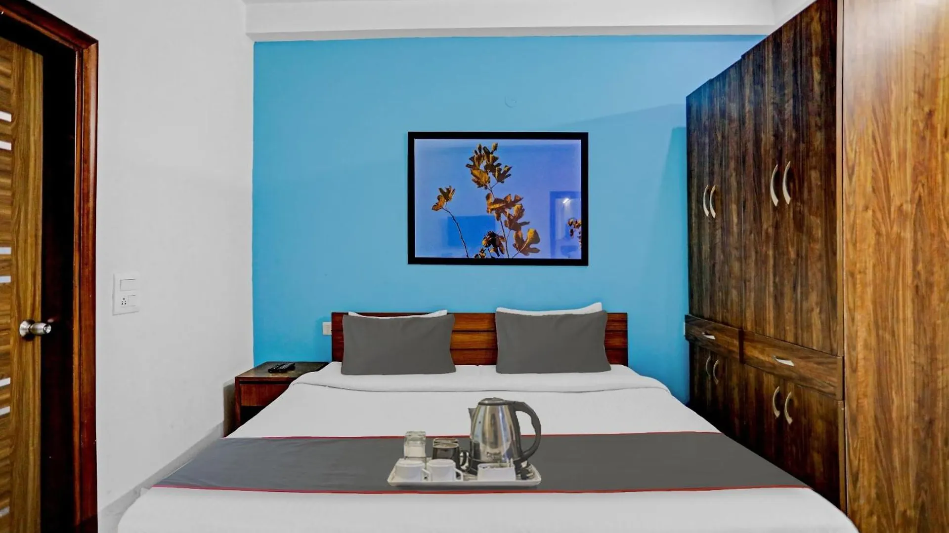 Collection O Daffodils Hotel Gurgaon 3*,  India