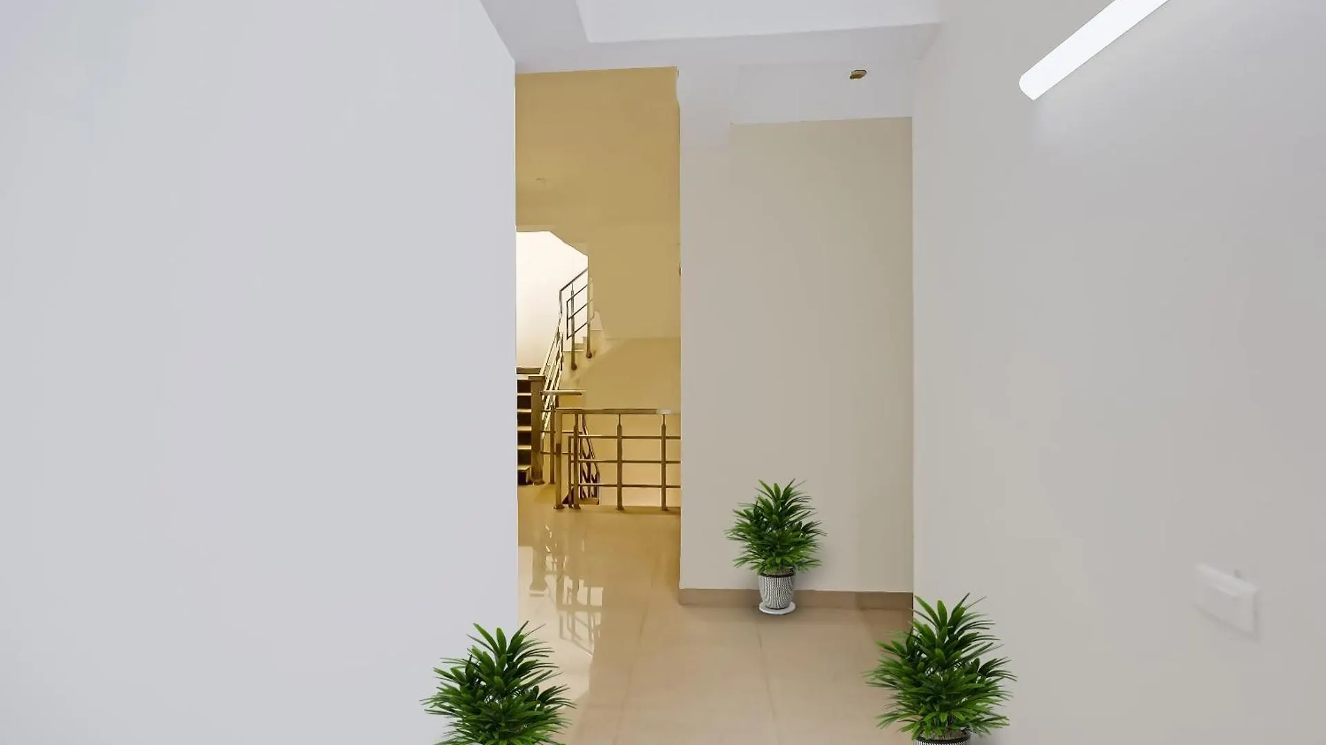 Collection O Daffodils Hotel Gurgaon 3*,  India