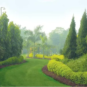 **** Resort Surjivan India